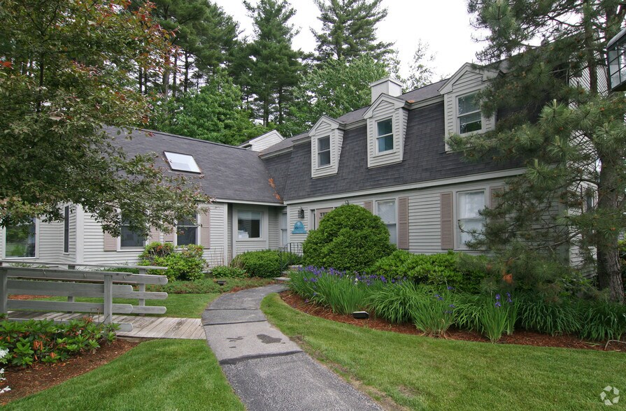1 Mound Ct, Merrimack, NH à vendre - Photo de l’immeuble – Image 2 sur 10