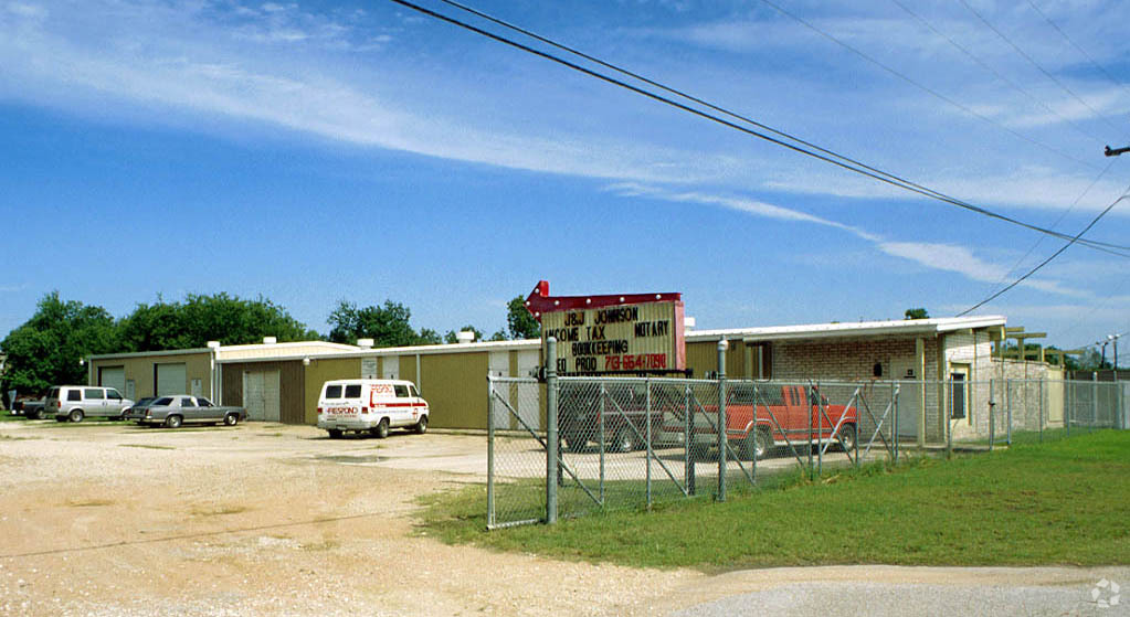 10700 S Main St, Houston, TX à louer Photo principale– Image 1 sur 3