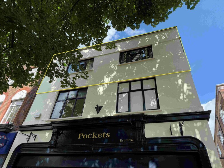 19-20 Ironmarket, Newcastle Under Lyme à louer - Photo de l’immeuble – Image 1 sur 1