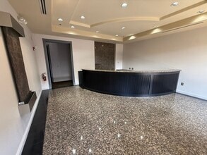 1333 N Buffalo Dr, Las Vegas, NV à louer Photo intérieure– Image 1 sur 5