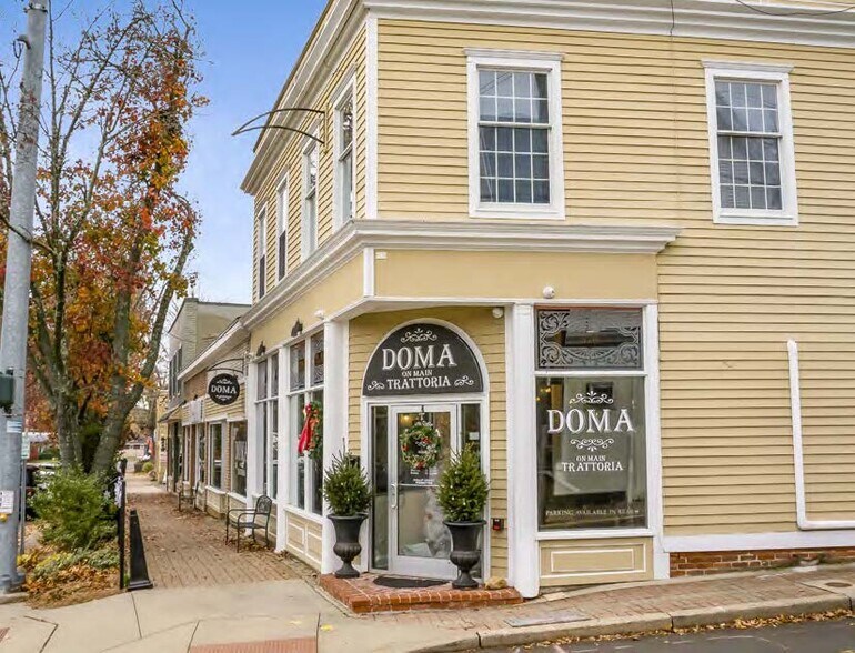 562-572 Main St, Branford, CT à louer - Photo de l’immeuble – Image 1 sur 4