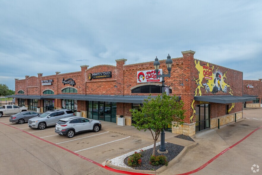 205 S Main St, Red Oak, TX à louer - Photo de l’immeuble – Image 1 sur 17