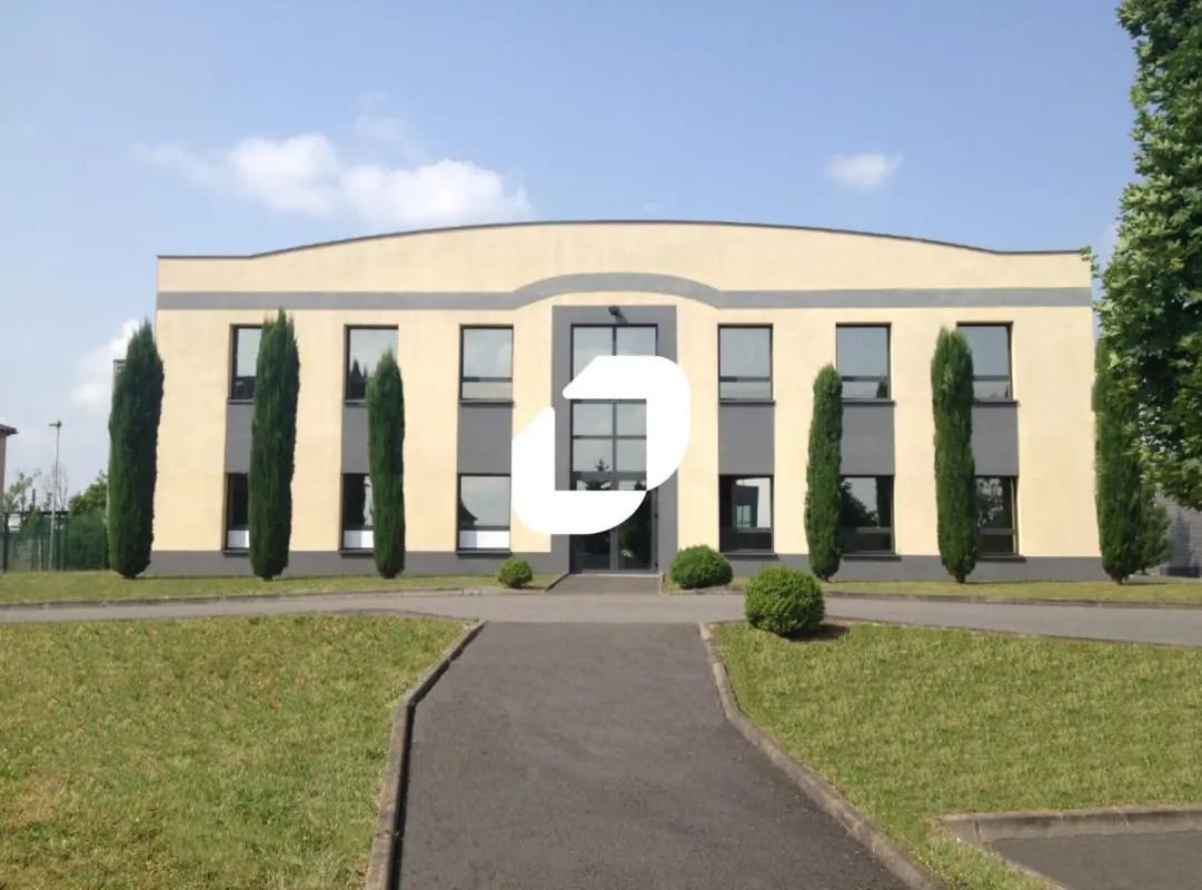 109 Impasse De Chavanne, Arnas à louer Photo de l’immeuble– Image 1 sur 11