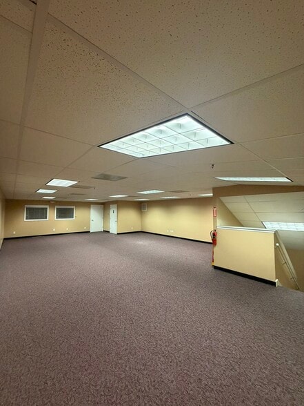 6973 Highway Ave, Jacksonville, FL à louer - Photo intérieure – Image 3 sur 8