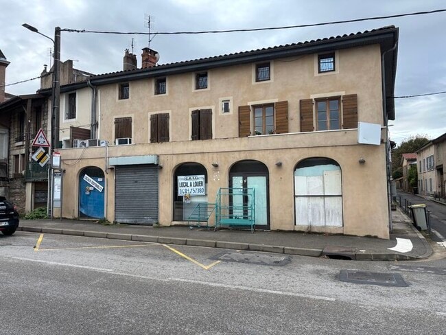 Plus de détails pour Local commercial à vendre