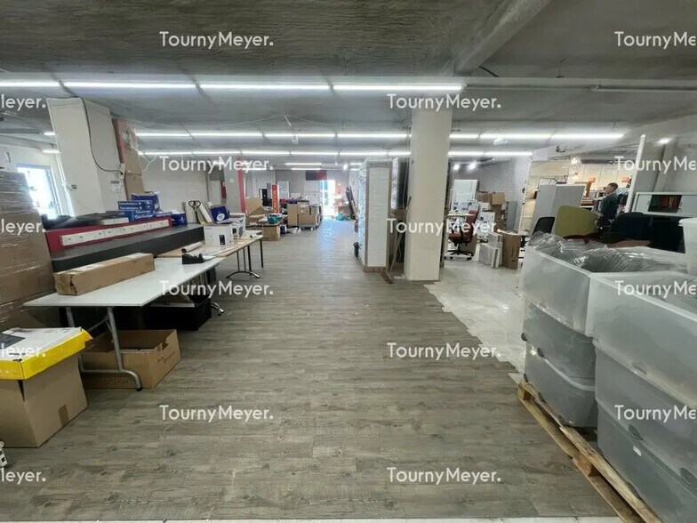 Local commercial dans Lescar à louer - Photo intérieure – Image 2 sur 3