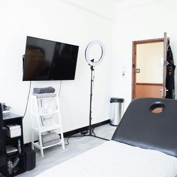 Stoke Rd, Stoke On Trent à louer - Photo de l’immeuble – Image 2 sur 8