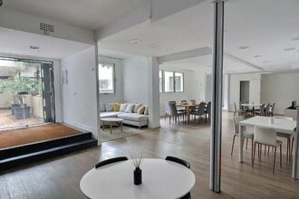 19 Rue De La Croix Nivert, Paris à louer Photo intérieure– Image 2 sur 6