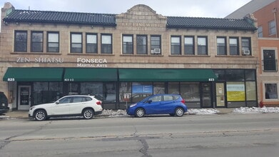 821-825 Chicago Ave, Evanston, IL à louer Photo de l’immeuble– Image 1 sur 6