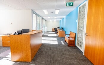 409 Granville St, Vancouver, BC à louer Photo intérieure– Image 1 sur 2