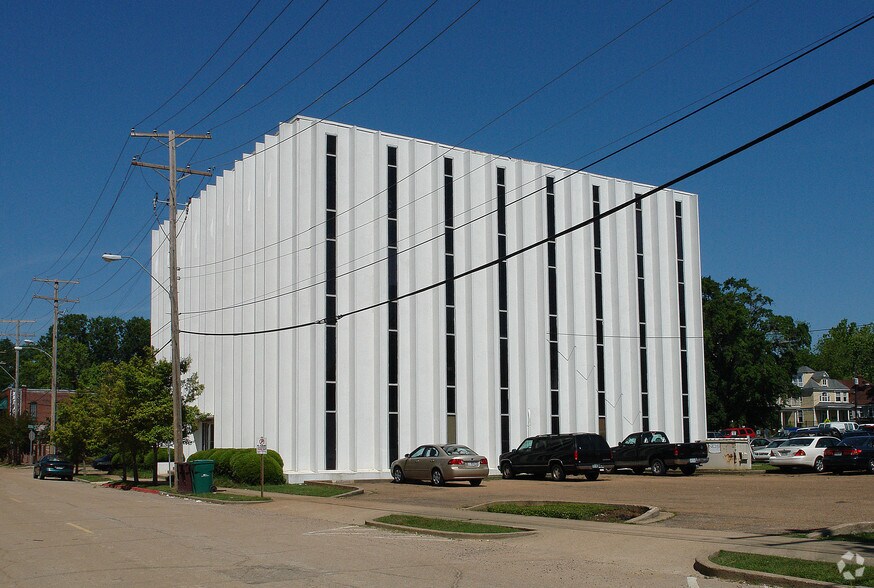 510 George St, Jackson, MS à louer - Photo de l’immeuble – Image 3 sur 8