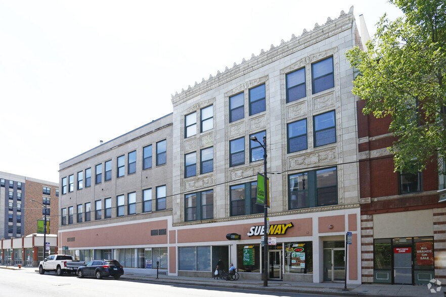 3145-3167 N Lincoln Ave, Chicago, IL à louer - Photo de l’immeuble – Image 3 sur 4