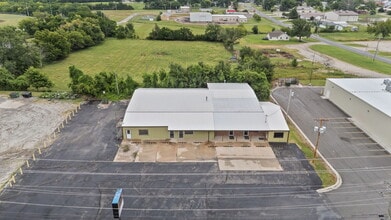 600 N Maple St, Garnett, KS - Vue aérienne  vue de carte - Image1