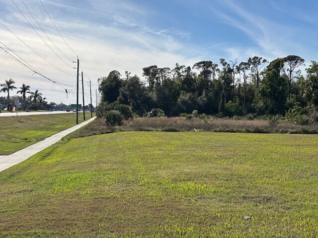 US 41 & Harborage Drive to Park Rd, Fort Myers, FL à vendre - Photo de l’immeuble – Image 3 sur 3
