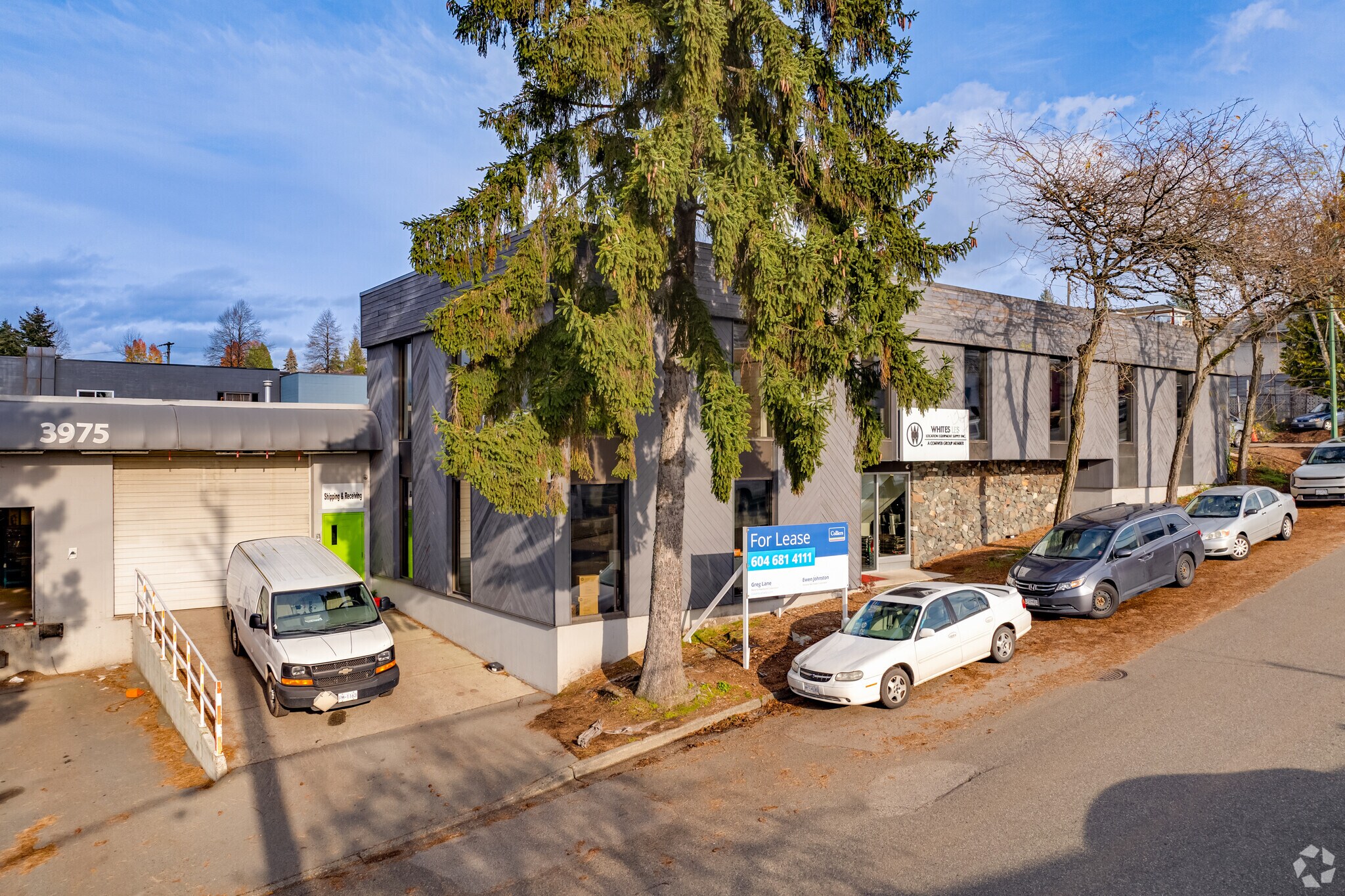 3975 Kitchener St, Burnaby, BC à louer Photo principale– Image 1 sur 4