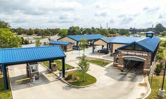 Plus de détails pour 11410 Forest Ave, Clive, IA - Spécialisé à vendre