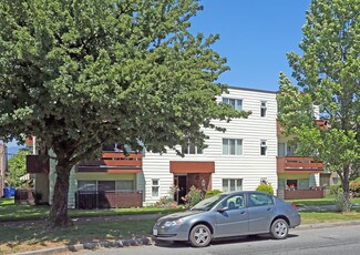 Plus de détails pour 35 E 16th Ave, Vancouver, BC - Logement à vendre