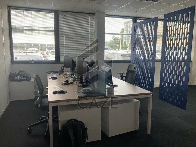 Plus de détails pour Bureau à louer