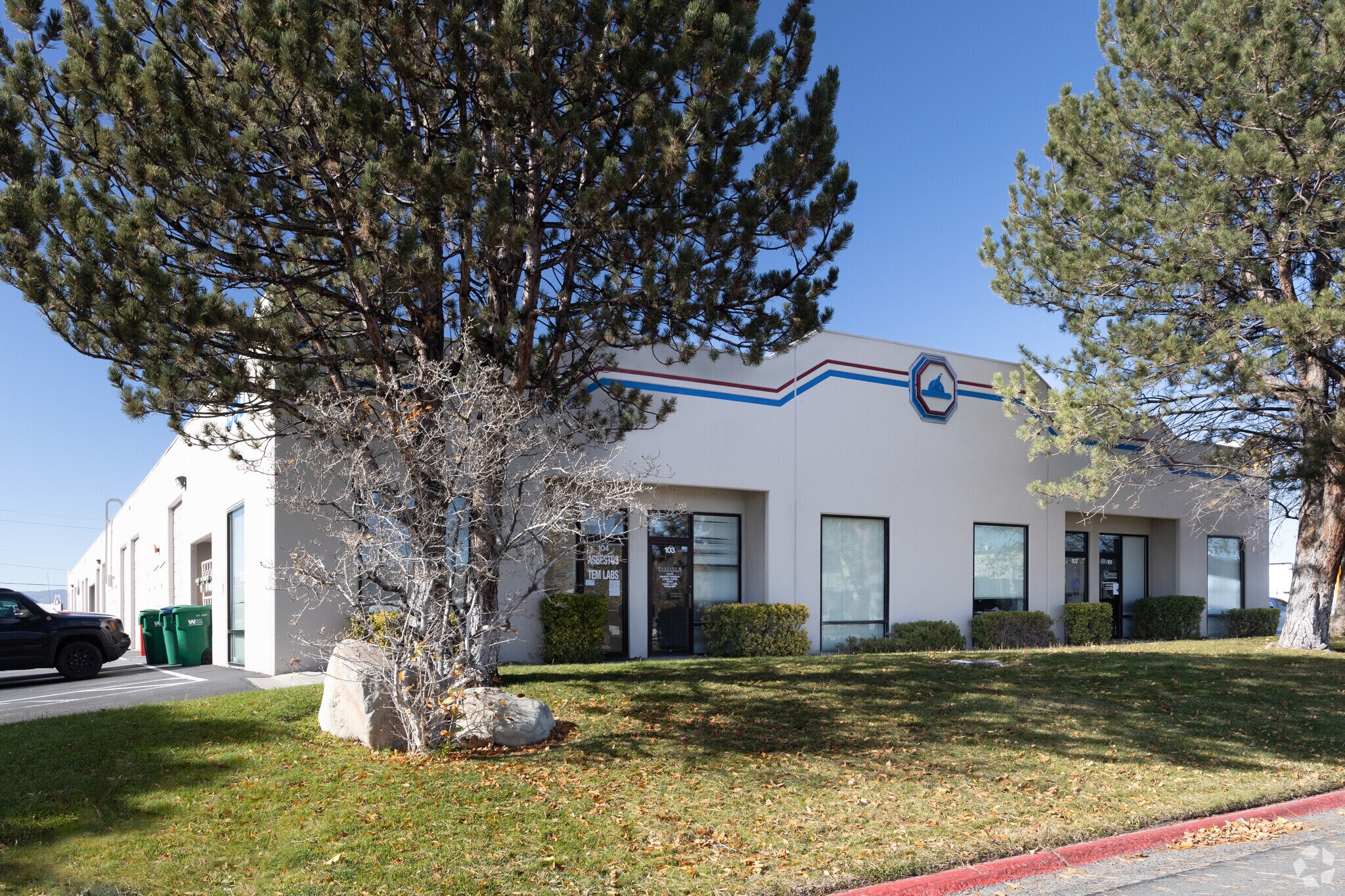 1350 Freeport Blvd, Sparks, NV à louer Photo principale– Image 1 sur 8