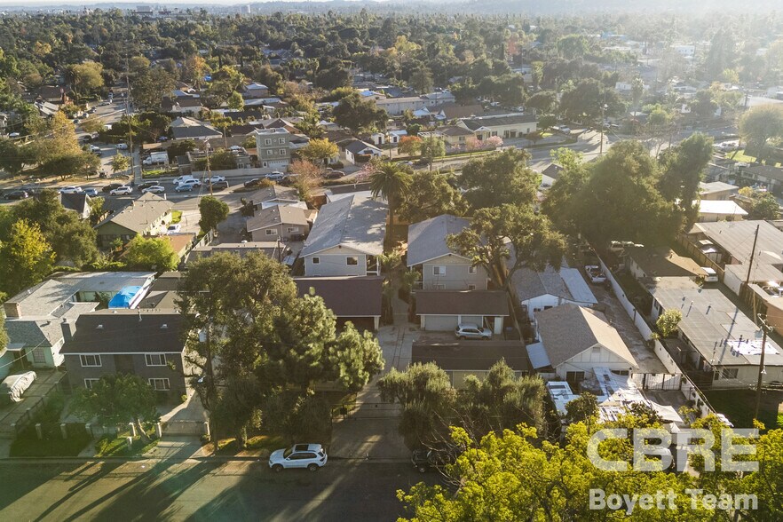 196-202 E Sacramento St, Altadena, CA à vendre - Aérien – Image 2 sur 16