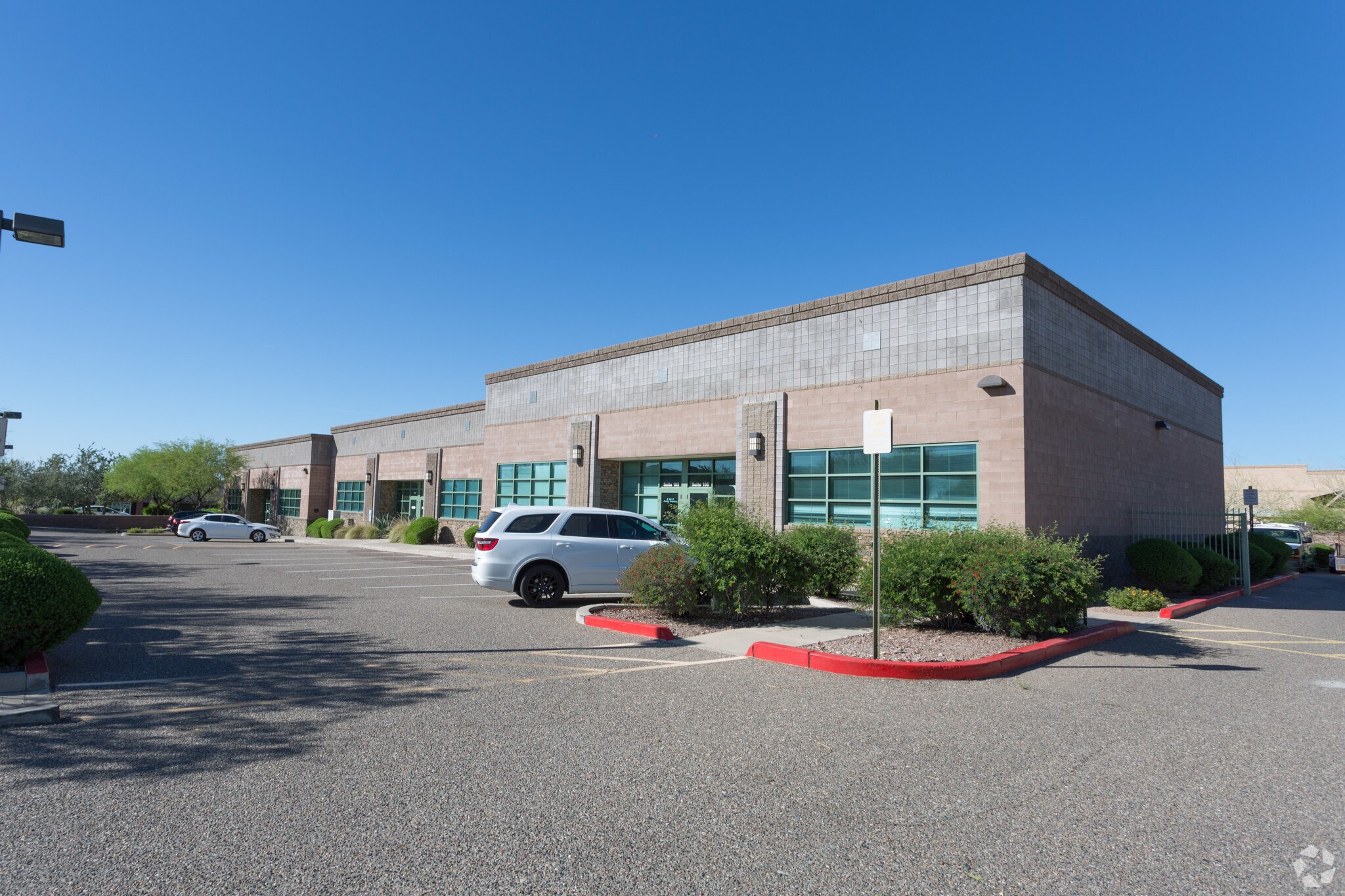 42212 N 41st Dr, Anthem, AZ à louer Photo de l’immeuble– Image 1 sur 13
