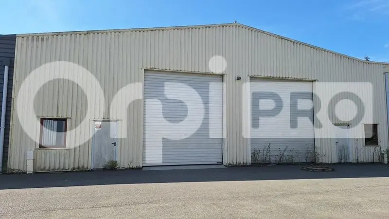 Industriel/Logistique dans Guérande à louer - Photo de l’immeuble – Image 1 sur 3
