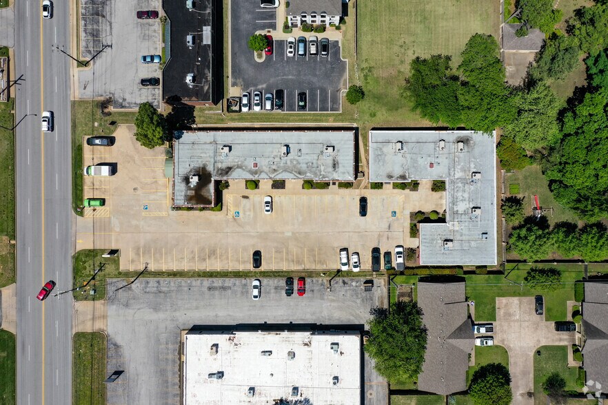 4625-4629 S Harvard Ave, Tulsa, OK à louer - Aérien – Image 3 sur 4