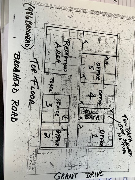 986 Brodhead Rd, Moon Township, PA à louer - Photo de l’immeuble – Image 3 sur 14