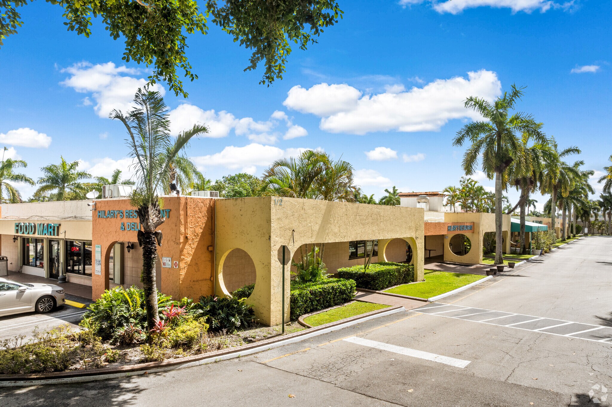 650 Royal Palm Beach Blvd, Royal Palm Beach, FL à louer Photo principale– Image 1 sur 14