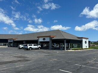 Plus de détails pour 840 N Black River Dr, Holland, MI - Local commercial à louer