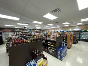 14055 E Highway 88, Lockeford, CA à louer Photo intérieure– Image 2 sur 4
