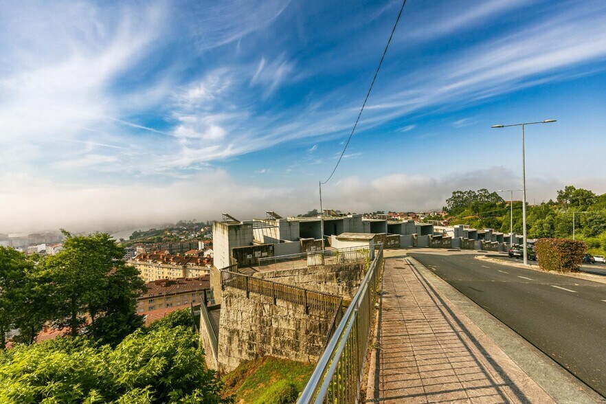 Rúa Illa de Ons, Poio, Pontevedra à vendre - Photo de l’immeuble – Image 2 sur 48