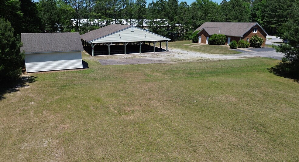 10300 Corporate Rd, Petersburg, VA à vendre - Photo de l’immeuble – Image 3 sur 8