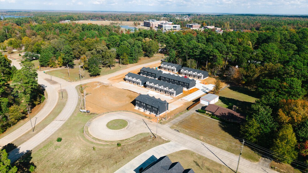 6702 University Ave, Texarkana, TX à vendre - Photo de l’immeuble – Image 1 sur 21