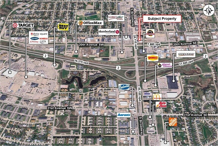 104 20th Ave, Minot, ND à vendre - Aérien – Image 2 sur 9
