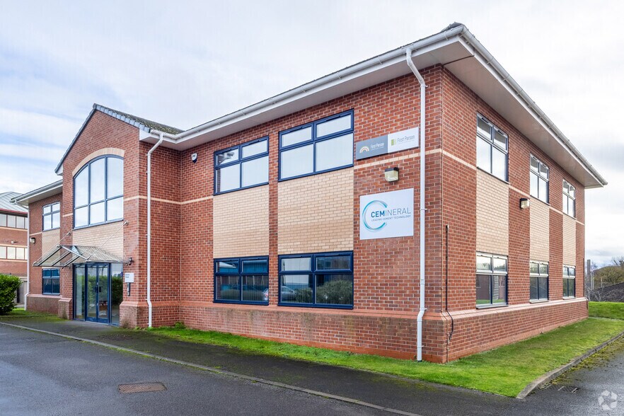Lakhpur Ct, Stafford à louer - Photo de l’immeuble – Image 2 sur 3