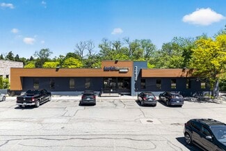 Plus de détails pour 30620-30630 W Twelve Mile Rd, Farmington Hills, MI - Bureau/Médical à louer