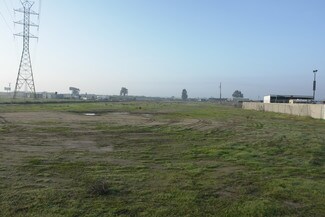 Plus de détails pour 1 N Golden State Blvd, Fresno, CA - Terrain à vendre
