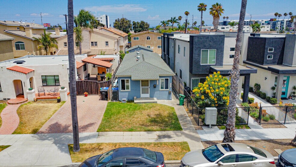 4657 Idaho St, San Diego, CA à vendre - Photo de l’immeuble – Image 2 sur 13
