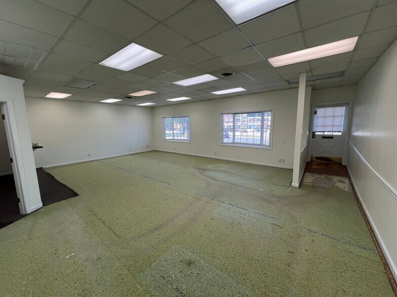 6400-6406 E Brainerd Rd, Chattanooga, TN à louer - Photo de l’immeuble – Image 3 sur 7