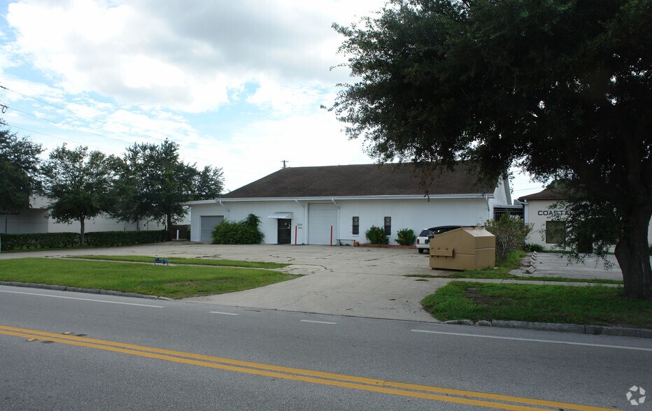 3200 28th St N, Saint Petersburg, FL à vendre - Photo de l’immeuble – Image 2 sur 6