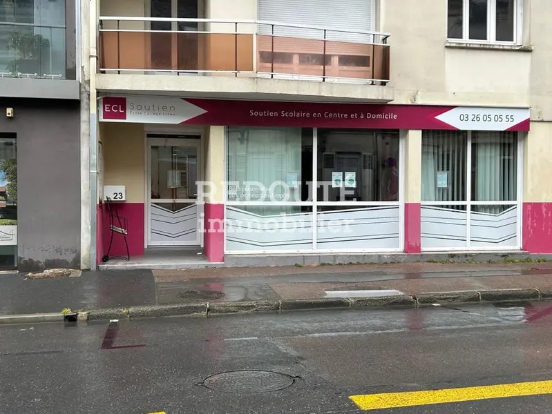 Local commercial dans Reims à louer Photo de l’immeuble– Image 1 sur 7