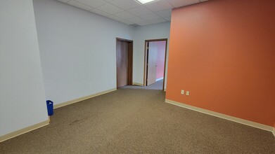 306 W Superior St, Duluth, MN à louer Photo intérieure– Image 2 sur 5