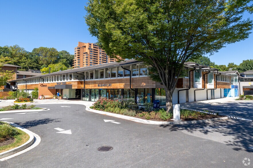 5100 Falls Rd, Baltimore, MD à louer - Photo de l’immeuble – Image 2 sur 4