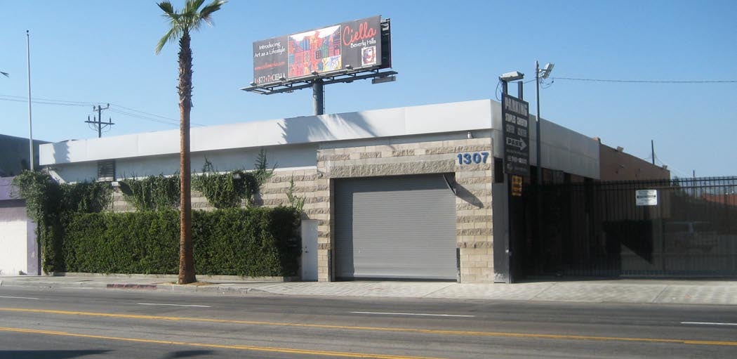 1307 W Pico Blvd, Los Angeles, CA à louer Photo principale– Image 1 sur 8