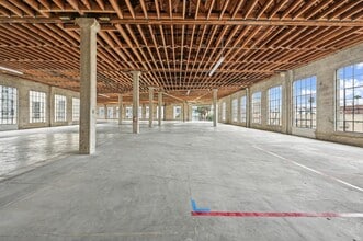 5500-5528 Wilshire Blvd, Los Angeles, CA à louer Photo de l’immeuble– Image 2 sur 9