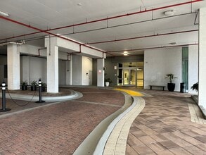 2100-2116 Hollywood Blvd, Hollywood, FL à louer Photo de l’immeuble– Image 1 sur 10