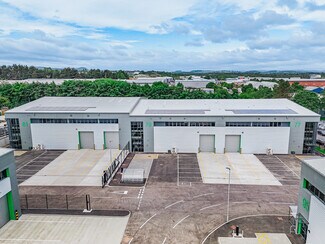 Plus de détails pour Industriel/Logistique à louer
