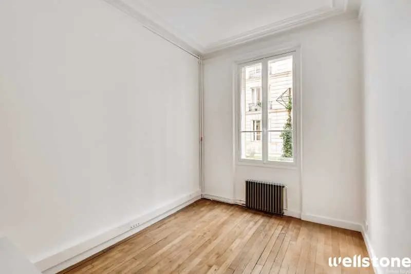 Bureau dans Paris à louer - Photo de l’immeuble – Image 3 sur 10