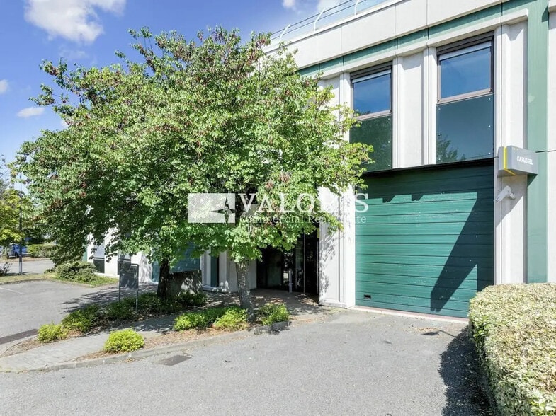 1 Rue Des Vergers, Limonest à louer - Photo de l’immeuble – Image 1 sur 17